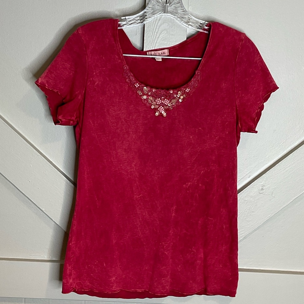Vintage 90s Y2K Xcit USA Boho Red Short Sleeve T-Shirt Embellished Neckline Top
